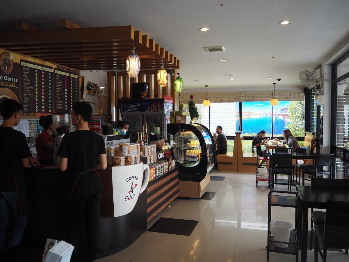 The Chic 101 Hotel Selaphum Exterior photo