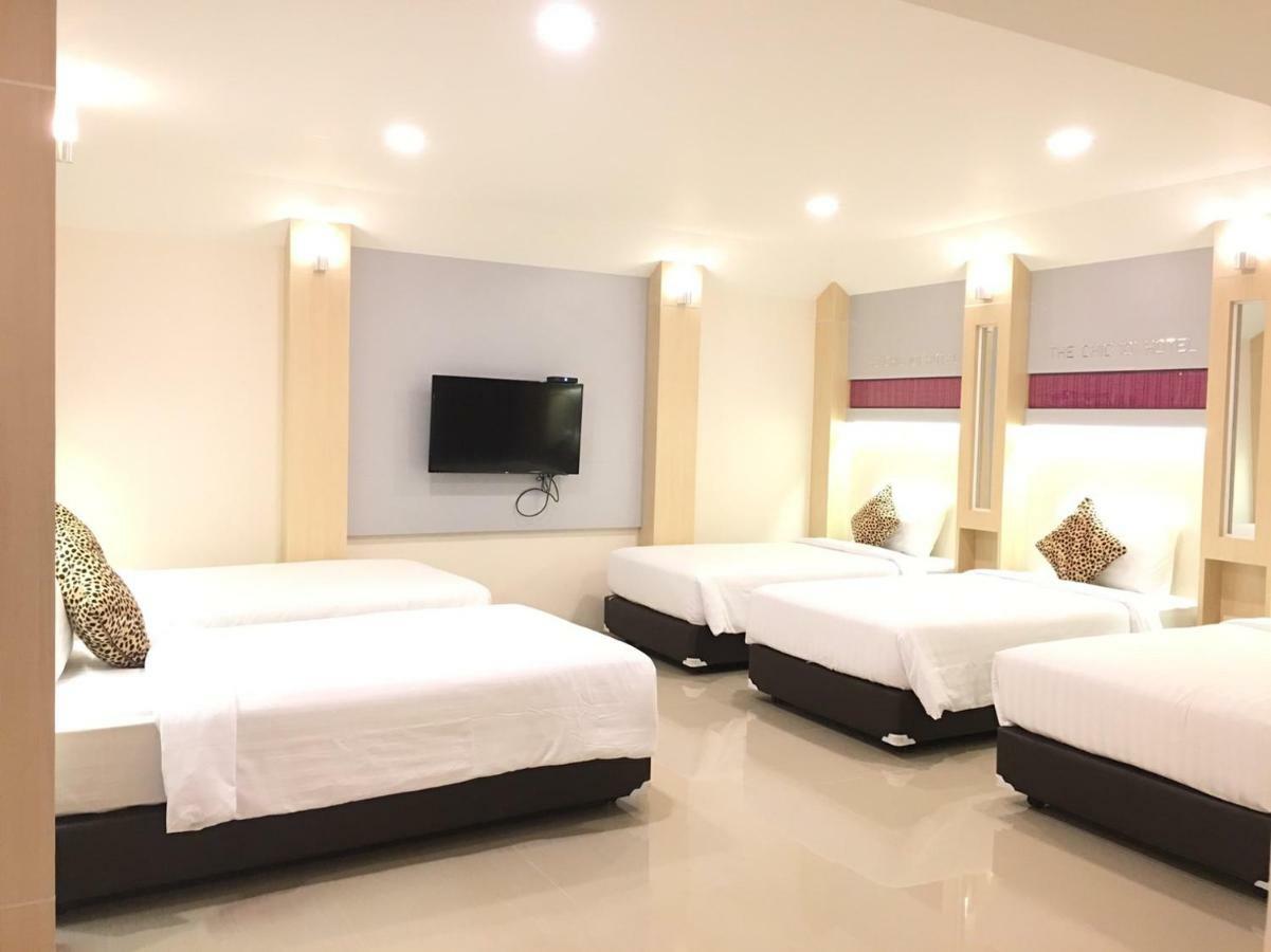 The Chic 101 Hotel Selaphum Exterior photo